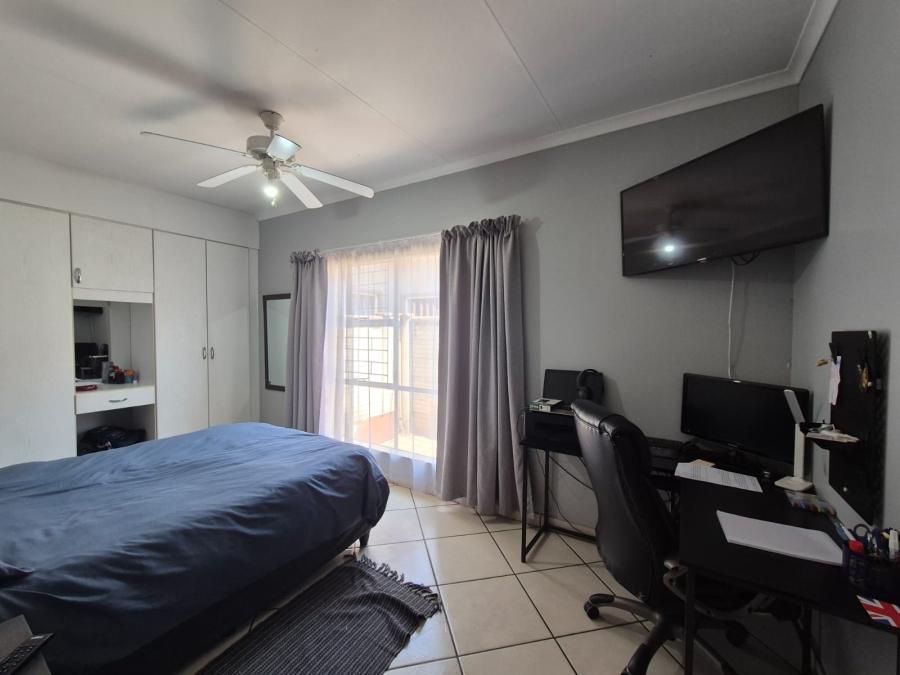 4 Bedroom Property for Sale in Vaalpark Free State